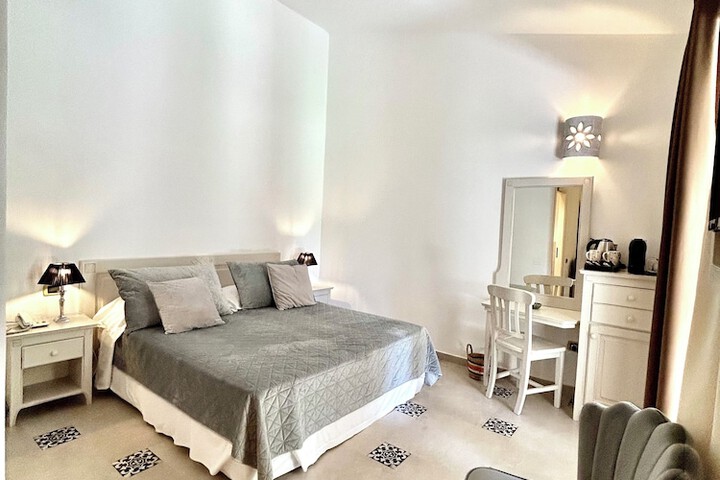 Room 20 of 59