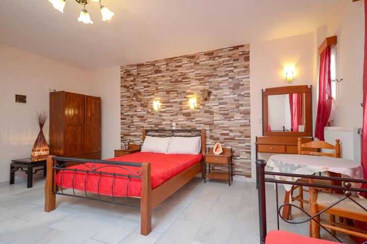 Room 14 of 85