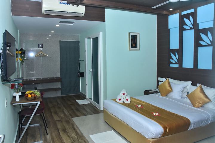 Room 14 of 56