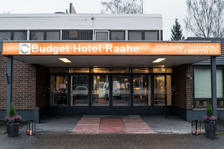 Hotel 83 of 83