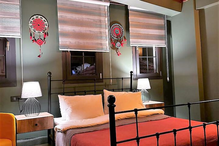 Room 30 of 58