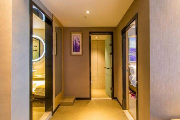 Lavande Hotel (Guilin Convention and Exhibition Center)