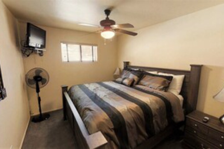 Room 10 of 15
