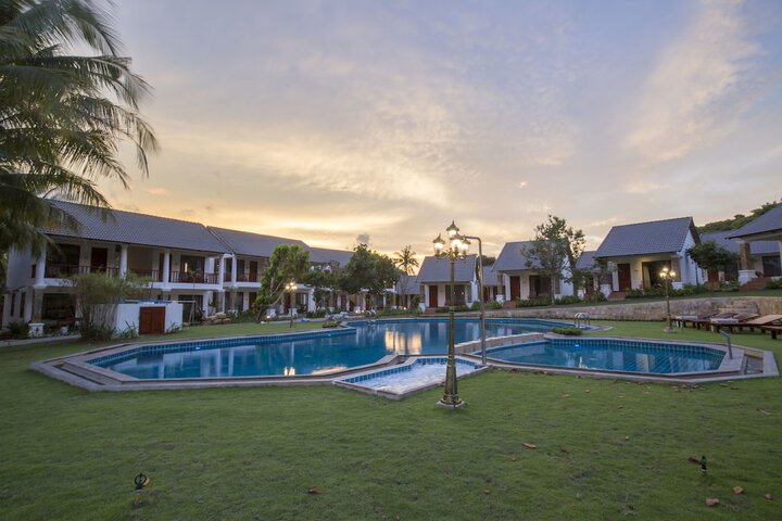 Pool 59 of 109