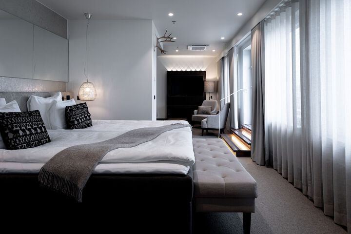Room 11 of 146