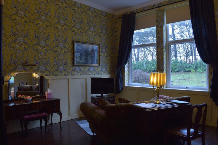 Room 13 of 14