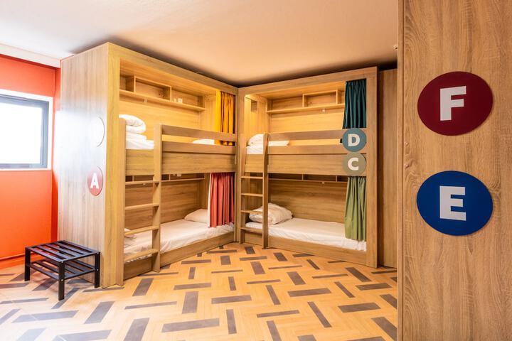 Room 31 of 55