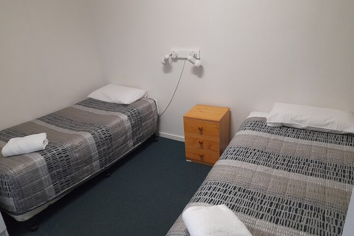 Room 18 of 37