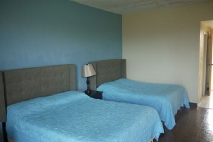 Suite Room