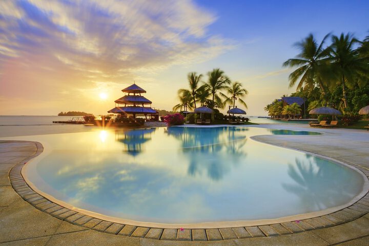 Pool Hotel
