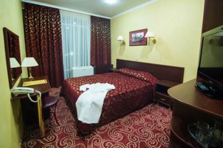 Room 34 of 87