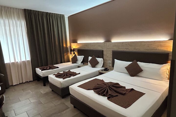 Room 21 of 71