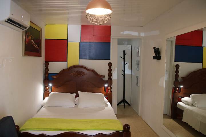 Room 7 of 69