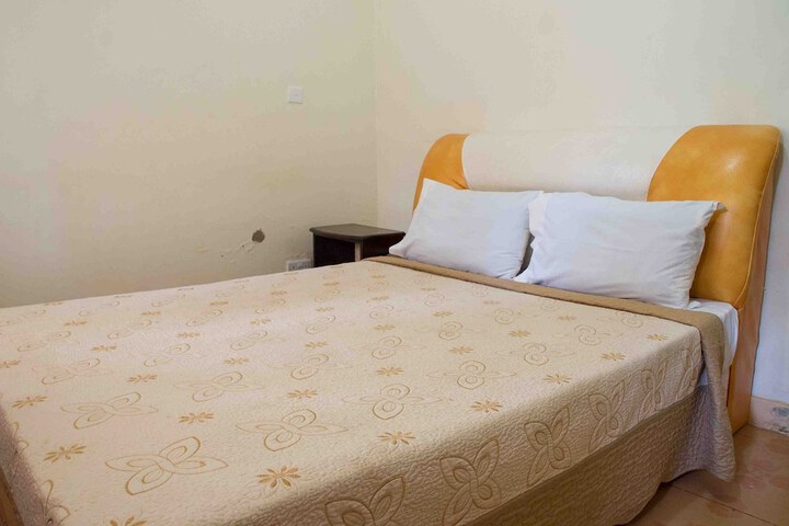 Room 21 of 21