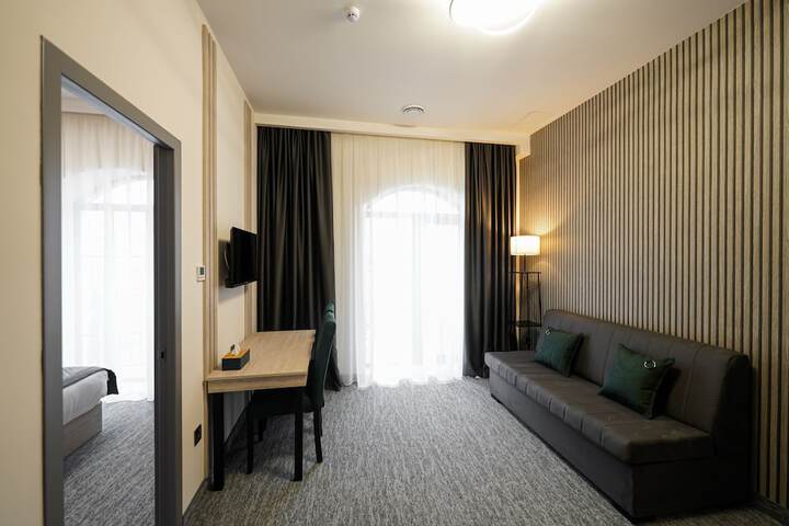 Room 23 of 209