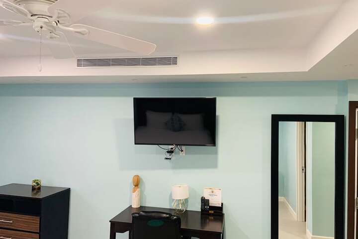 Room 7 of 15