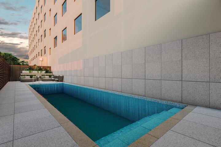 Pool 6 of 10