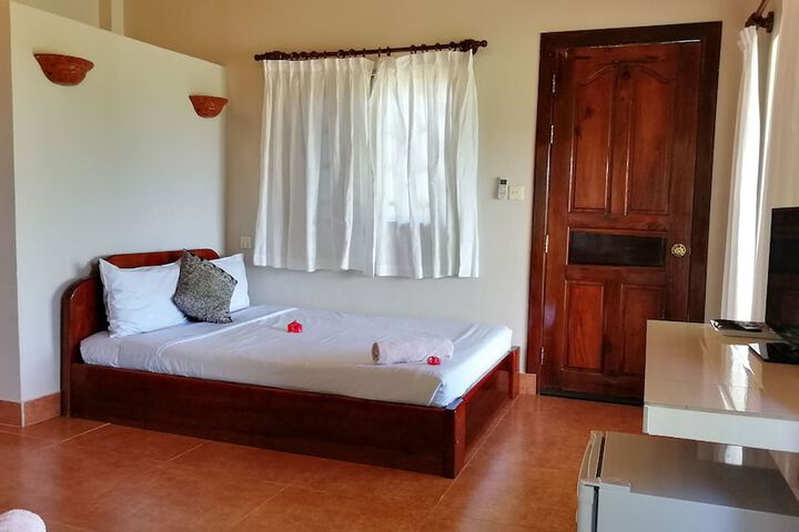 Room 19 of 54