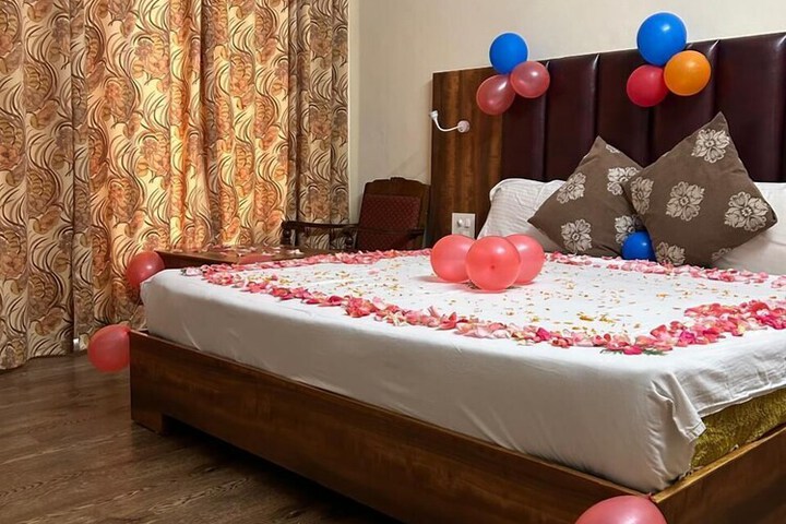 Room 2 of 7