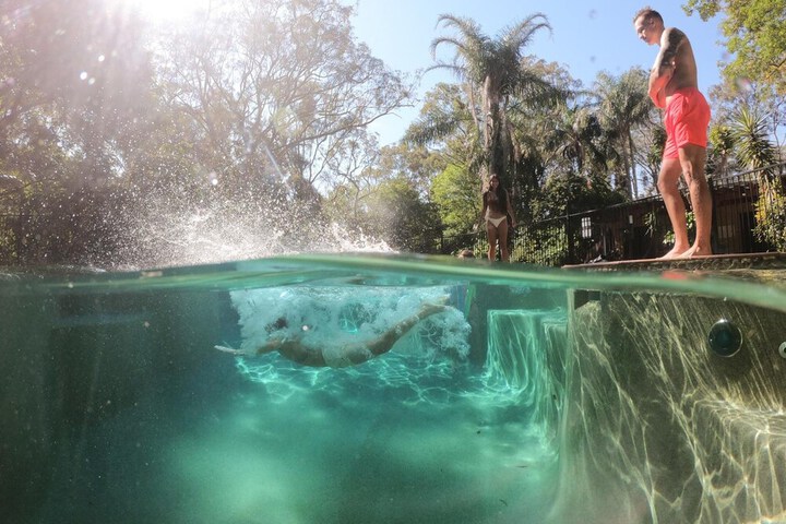 Pool 25 of 49