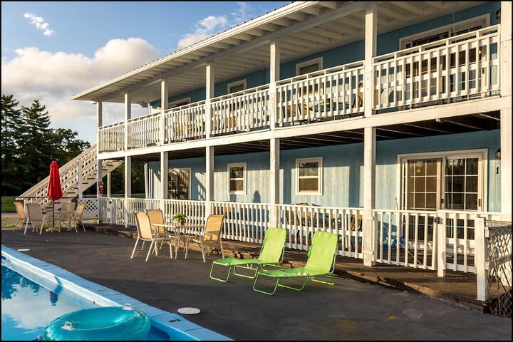 Hotel 65 of 71