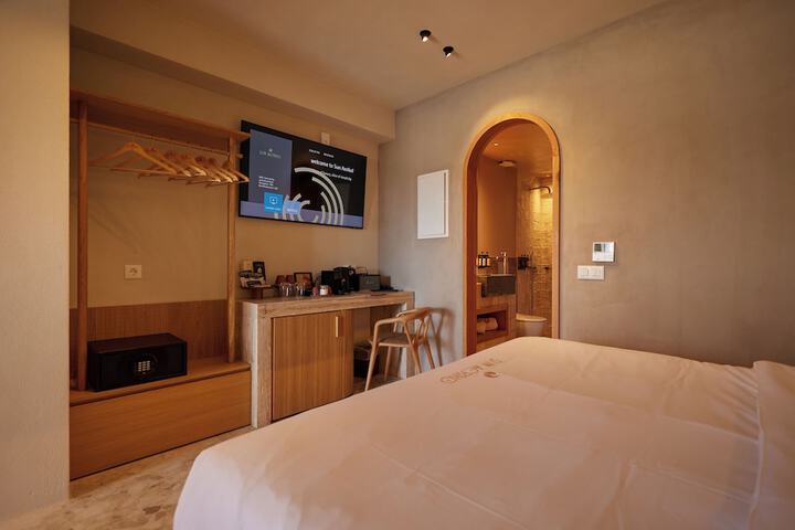 Room 58 of 157