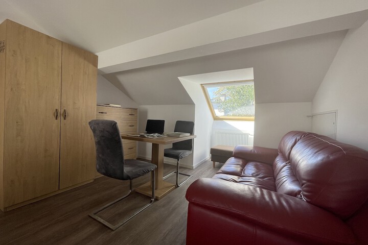 Room 22 of 50