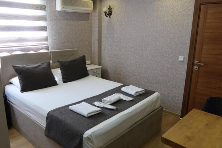 Room 20 of 24