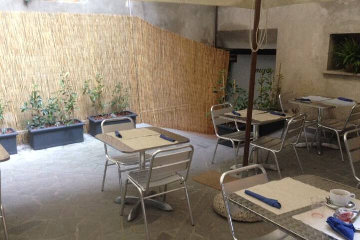Terrace/Patio 43 of 142