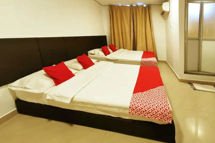 Room 2 of 13
