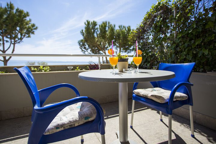 Terrace/Patio 17 of 39
