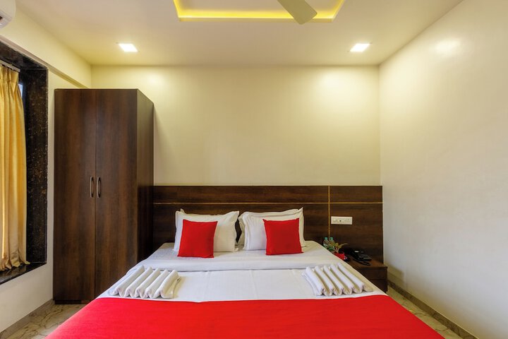 Room 10 of 41