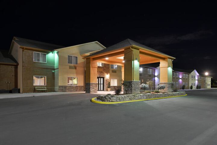 hotels in canon city colo