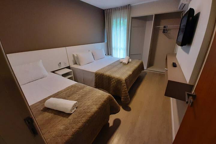 Room 8 of 42