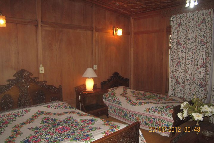 Room 20 of 42