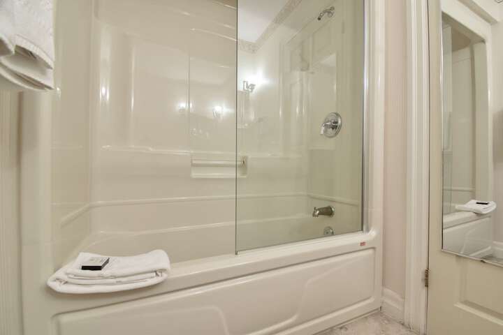 Double Premium King Bed (3 of 11)