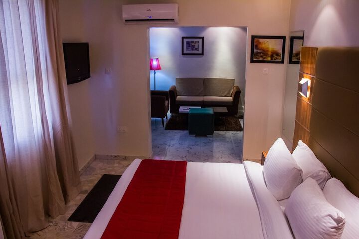 Room 14 of 57