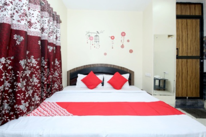 Room 323 of 407
