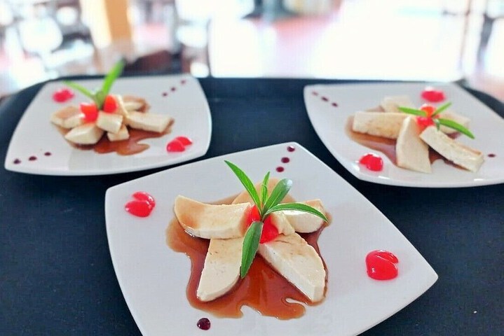 Dining 41 of 166