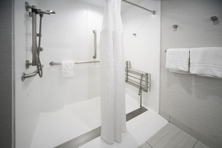Bathroom shower