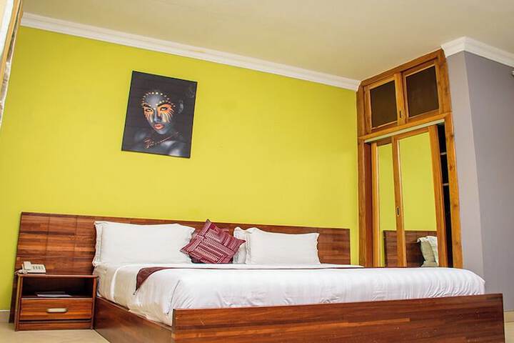 Room 21 of 58