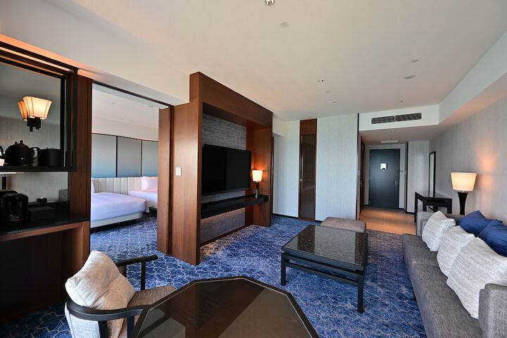 Room 16 of 147