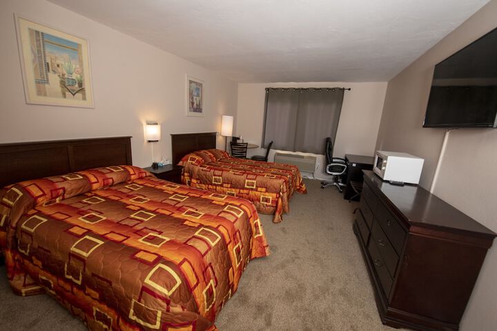 Room 25 of 154