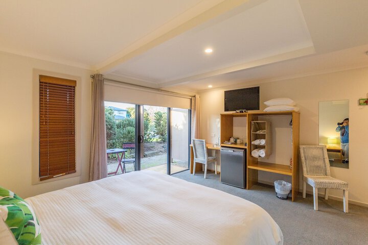 Room 47 of 91