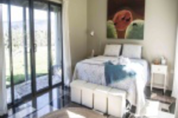Room 204 of 252