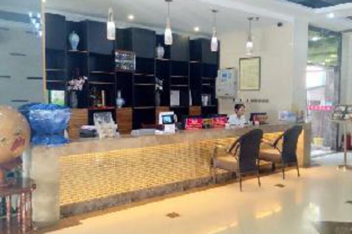 Aizunke Hotel (Yantai Haiyang)