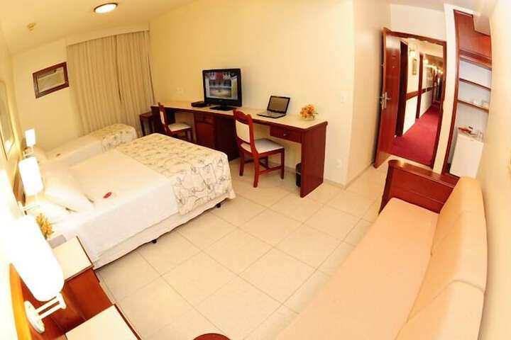 Room 33 of 57