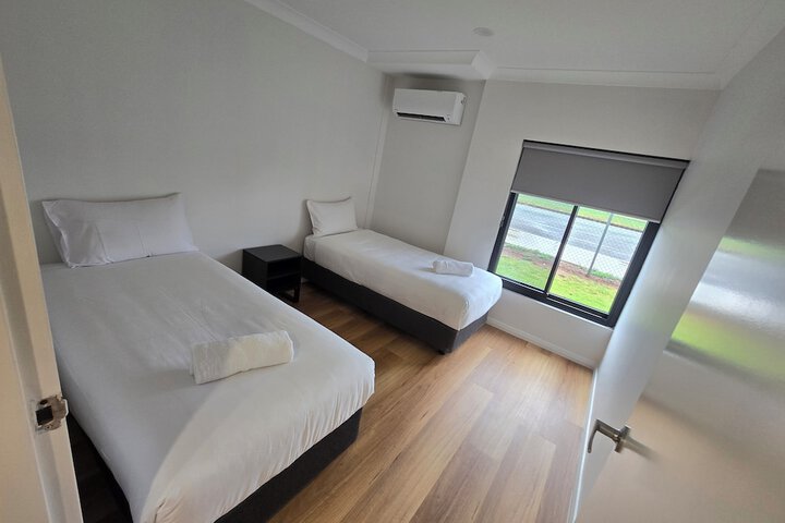 Room 10 of 66