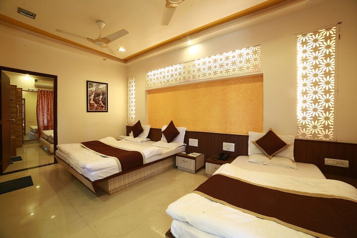 Room 10 of 57