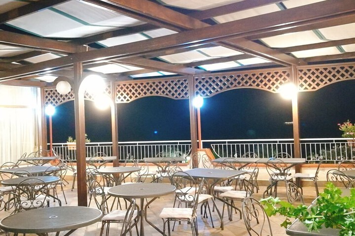 Terrace/Patio 194 of 204